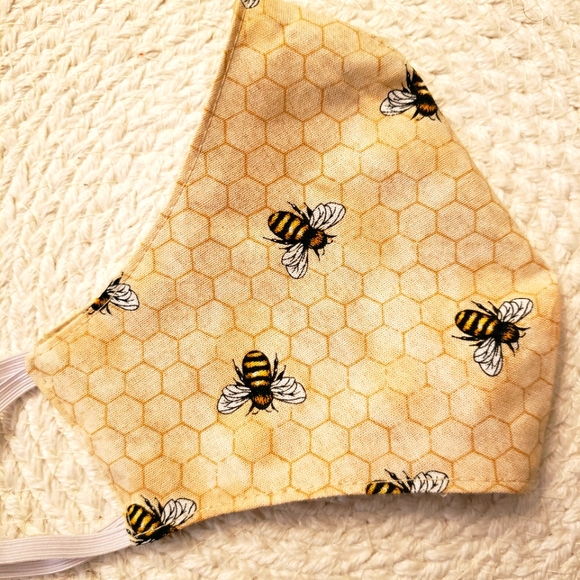 FACE MASK - Picture 1 of 2